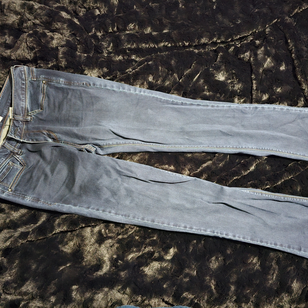 Women's Gray Jeans